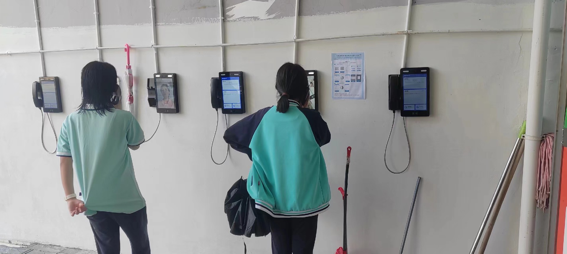 品科校園親情電話機(jī)